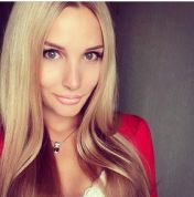 ❤️ Sandra – Din Passionerade Dröm i Tjugoårsåldern