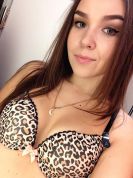 Nelly – Your Cheerful and Active Companion in Stockholm 💕