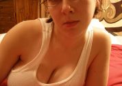 Tuttis Fruttis Bit Tits flicka