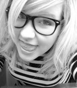 Liz, 25 Stockholm, Sweden