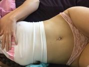 Singel och letar efter sexpartner! ;)